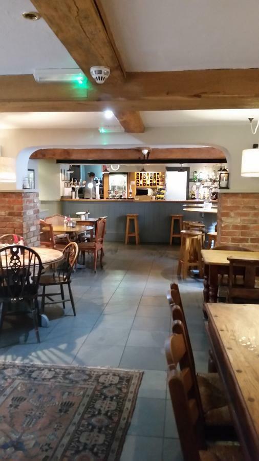 The City Arms Wells Buitenkant foto